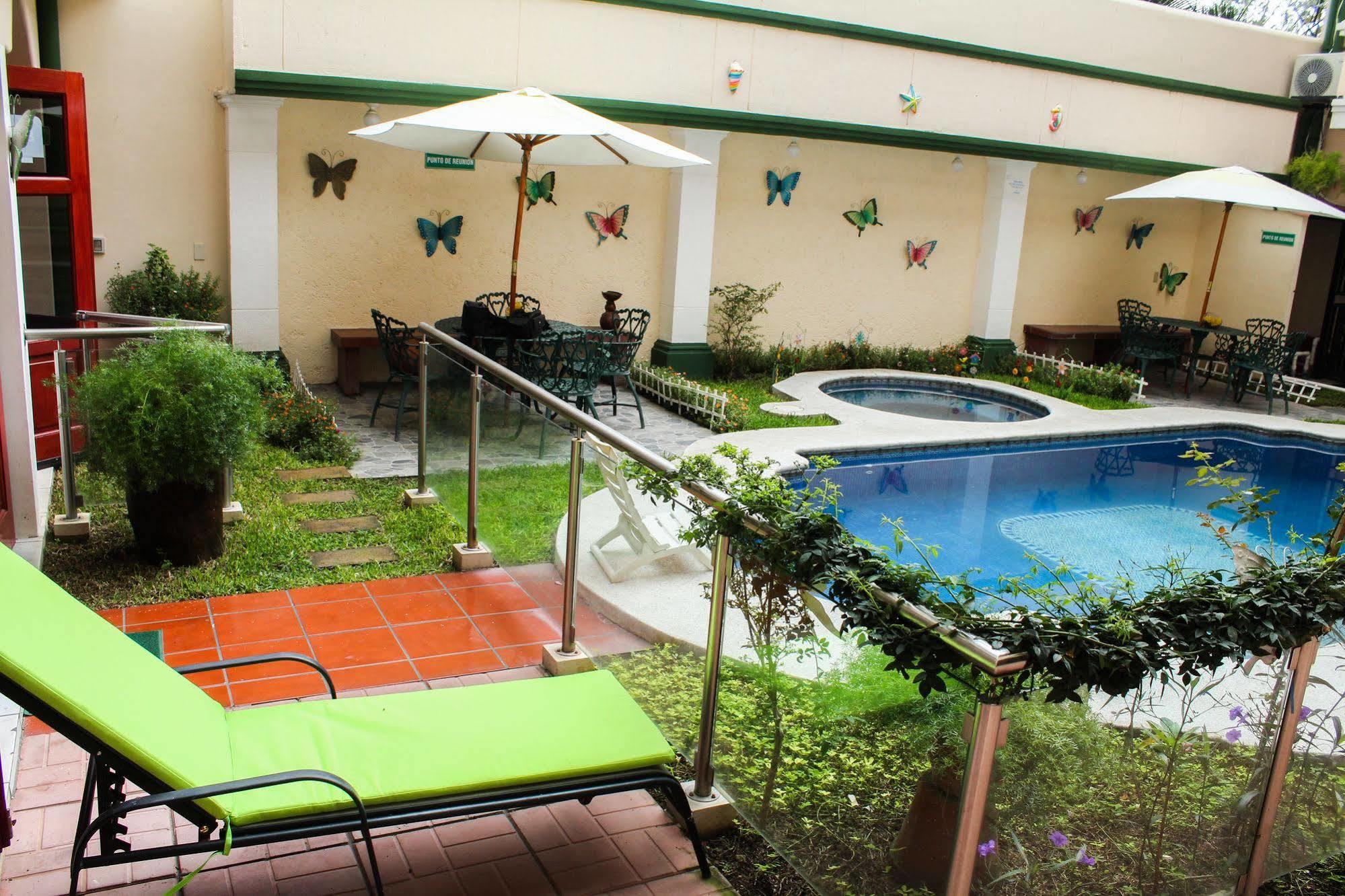 Hotel Fotherhouse San Salvador Exterior foto